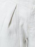 baggy trousers