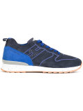 lace up trainers 