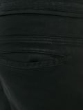 'Type 2618'紧身牛仔裤