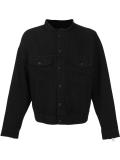 collarless buttoned jacket