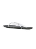 classic flip flops