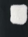 fur pocket T-shirt 
