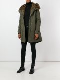 'Eskimo'排扣大衣