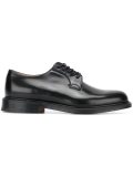 lace up shoes