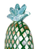 pineapple shape clutch