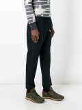 straight trousers 