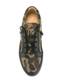 camouflage Kriss sneakers