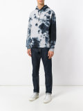 tie-dye hoodie
