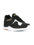 lace up trainers 