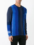 longsleeved T-shirt