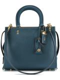detachable straps tote