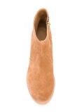 'Gaya' boots