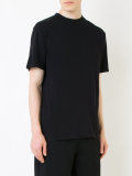 plain T-shirt 