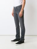 slim fit jeans