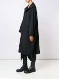 隐藏式开合大衣