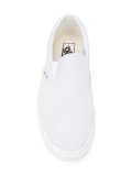 slip-on sneakers 