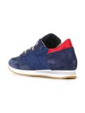 lateral patch sneakers