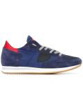 lateral patch sneakers