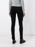 skinny fit jeans