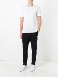plain T-shirt 