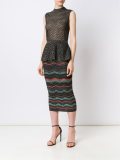 sleeveless blouse 