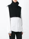 knitted vest