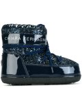 'Flirting' snow boots