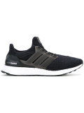 Ultra Boost运动鞋 