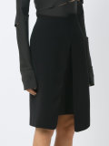 asymmetric skirt