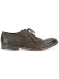 'Baug Mat' shoes