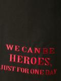 'Heroes'标语刺绣外套