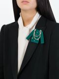 镶嵌毛毯夹克徽章