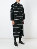 'This'条纹外套