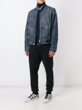 古着磨洗牛仔夹克