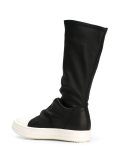round toe boots