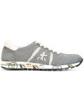 lace up sneakers