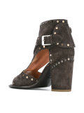 Deric sandals