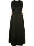 Sleeveless Jewel Neck连衣裙