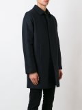 单排扣大衣