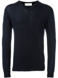 v-neck jumper