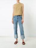sleeveless top 