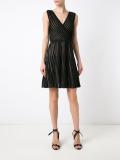 v neck sleeveless dress