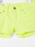 frayed hem denim shorts