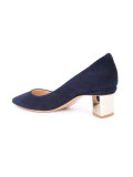 pointed toe pumps 