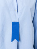 contrast shirt 