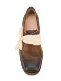 square derby shoes