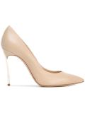 pointed toe pumps
