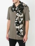 camouflage scarf