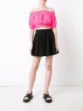 off-shoulders cropped blouse