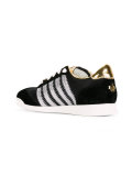 New Runner sneakers